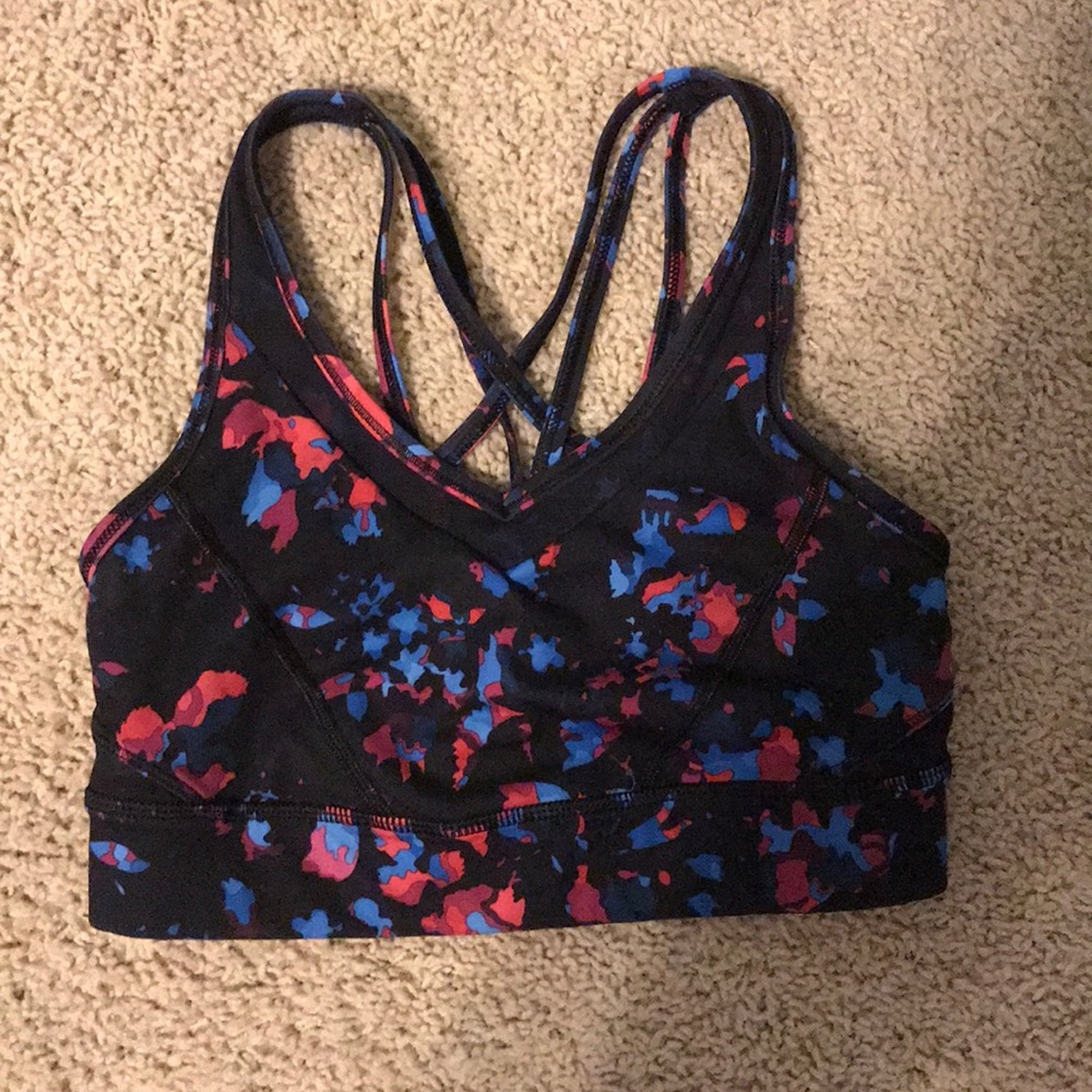 Lululemon sports bra
